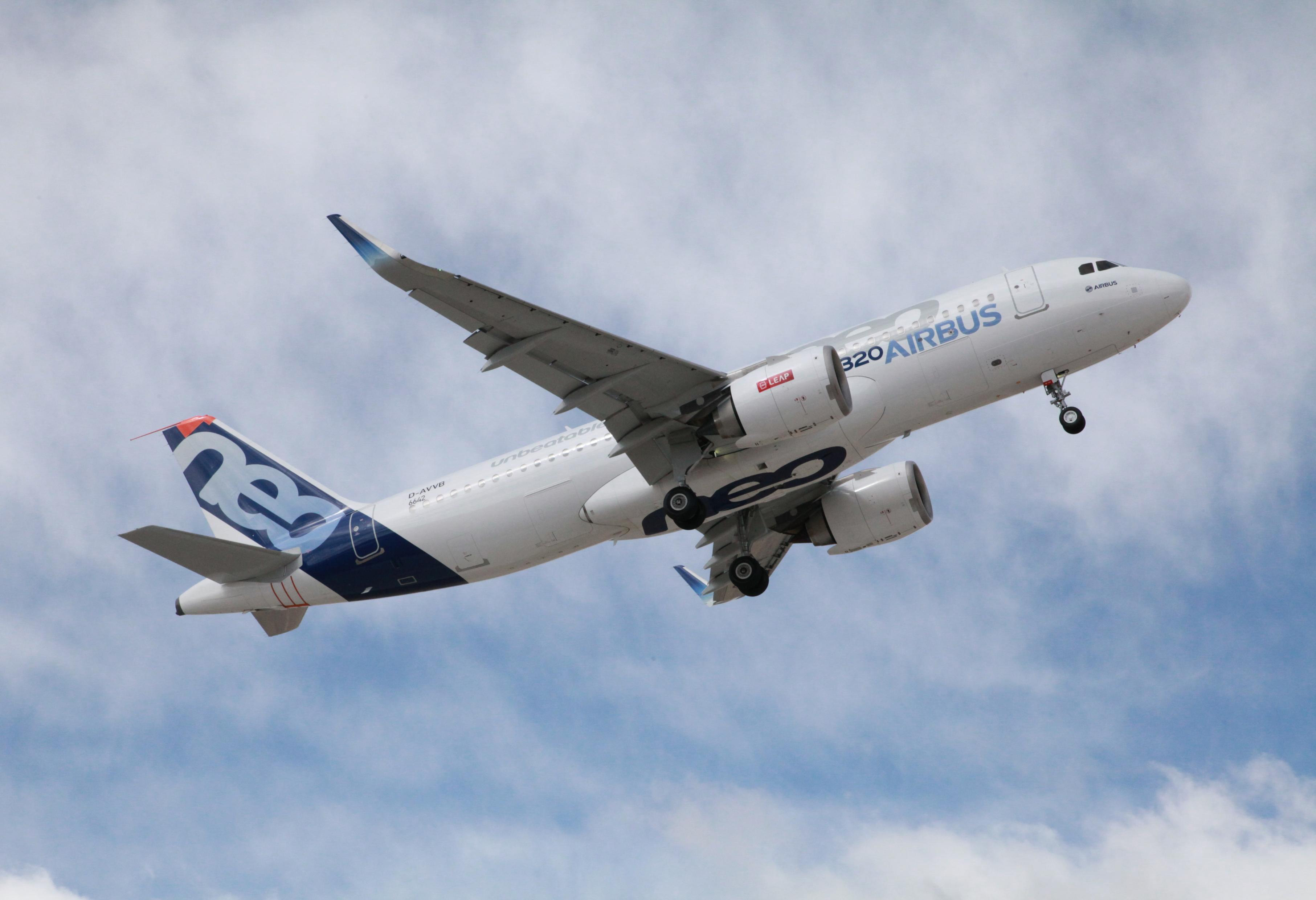 A320neo with LEAP-1A Enters Service